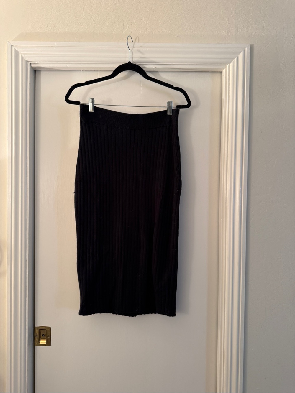 Abercrombie & Fitch Black Ribbed Pencil Skirt